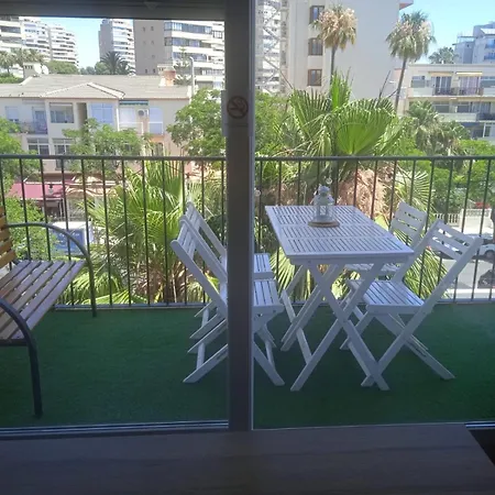 Appartamento Sea View W/ 2 Rooms, Beach: 1 Minute Torremolinos