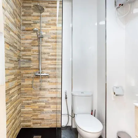 Sea View W/ 2 Rooms, Beach: 1 Minute * Торремолинос