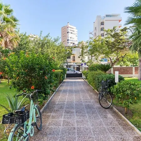 Sea View W/ 2 Rooms, Beach: 1 Minute Апартаменты Торремолинос