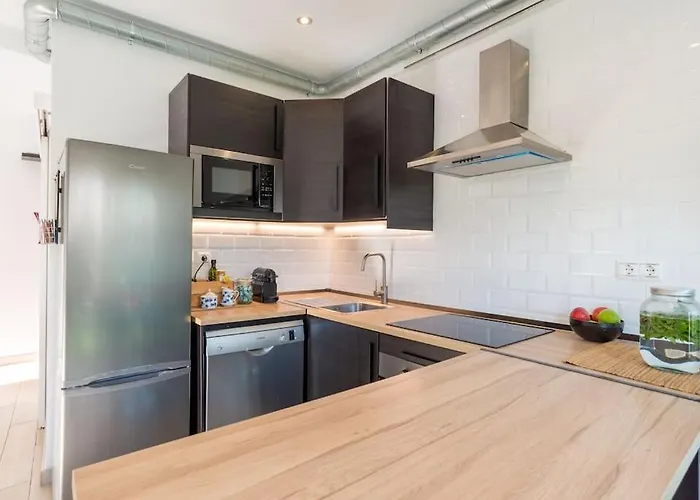 Sea View W/ 2 Rooms, Beach: 1 Minute * Torremolinos