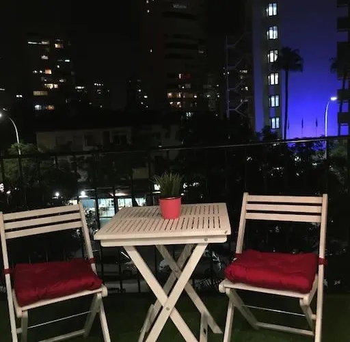 Sea View W/ 2 Rooms, Beach: 1 Minute *