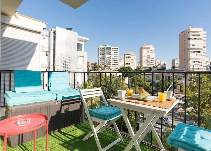 Apartment Sea View W/ 2 Rooms, Beach: 1 Minute Torremolinos