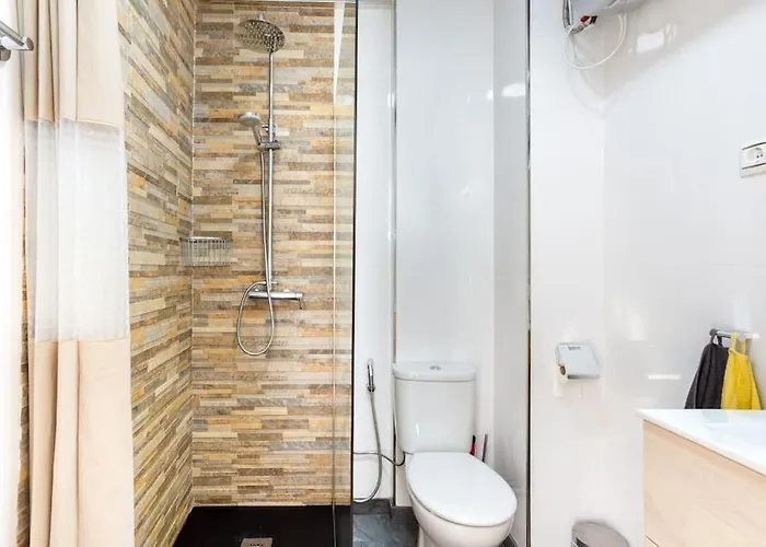 Sea View W/ 2 Rooms, Beach: 1 Minute * Torremolinos