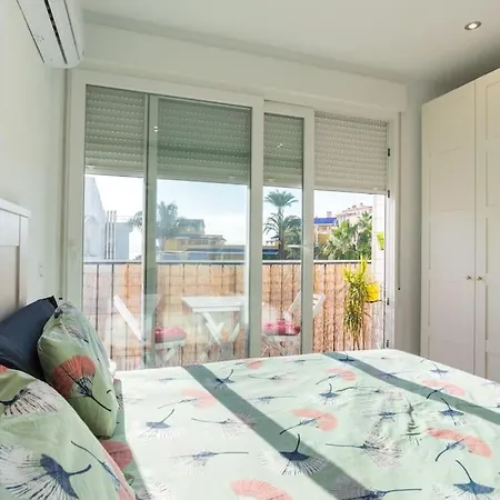 Sea View W/ 2 Rooms, Beach: 1 Minute